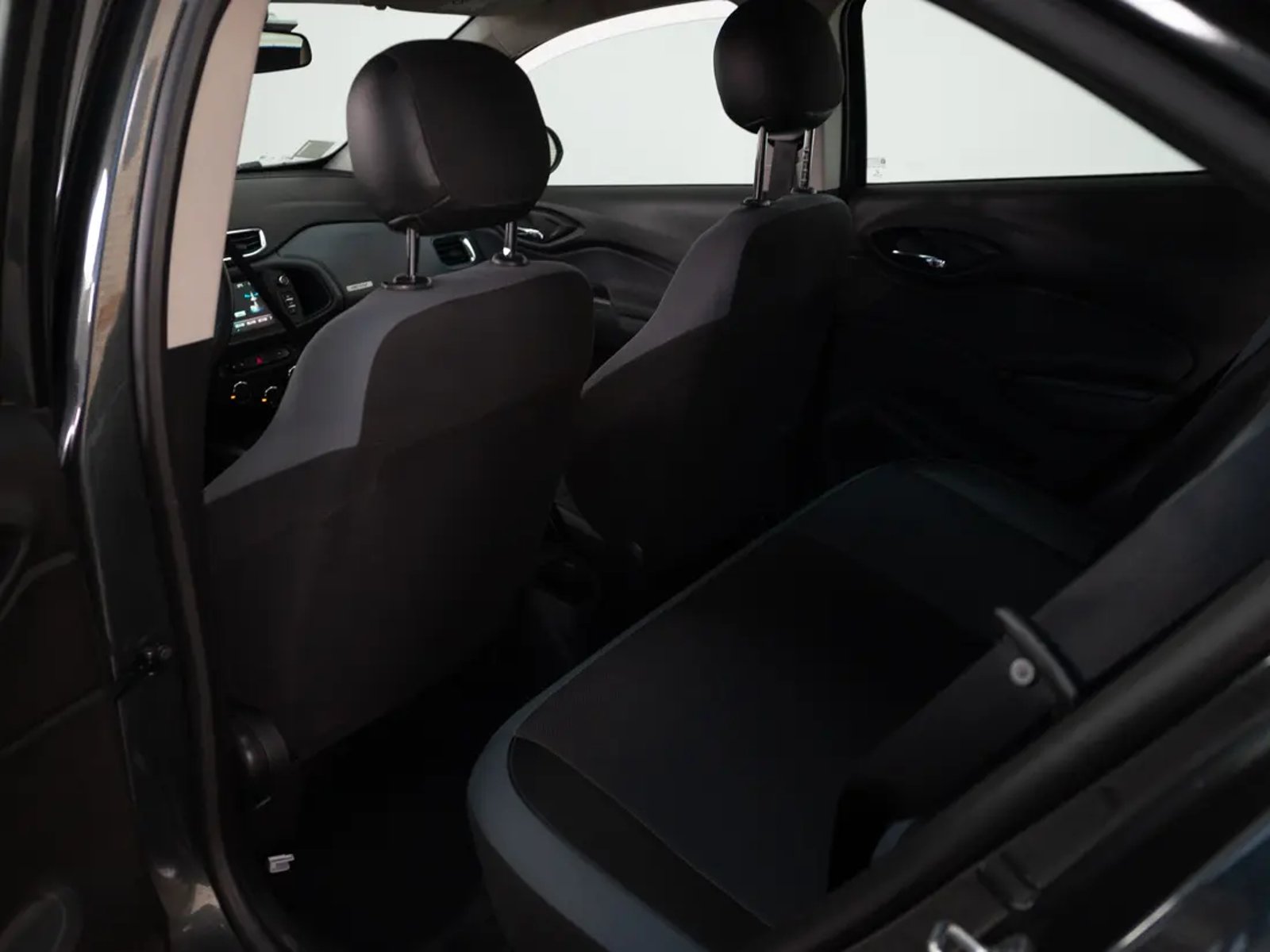 Chevrolet ONIX 2020 - Imagen 14 de 17
