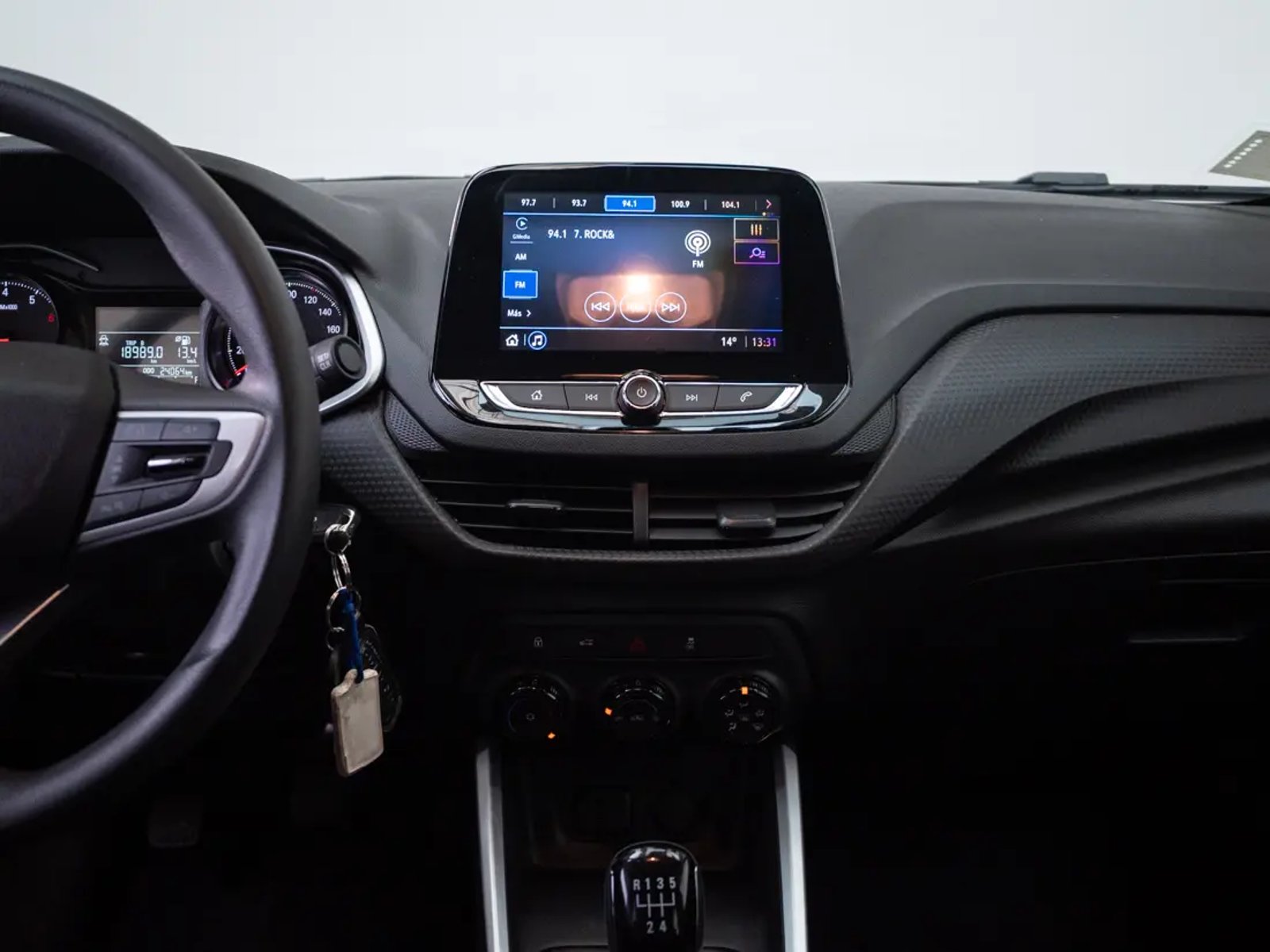 Chevrolet ONIX 2024 - Imagen 16 de 20