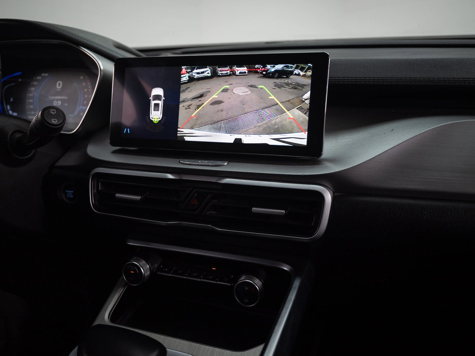 GEELY COOLRAY 2023 - Imagen 17 de 20