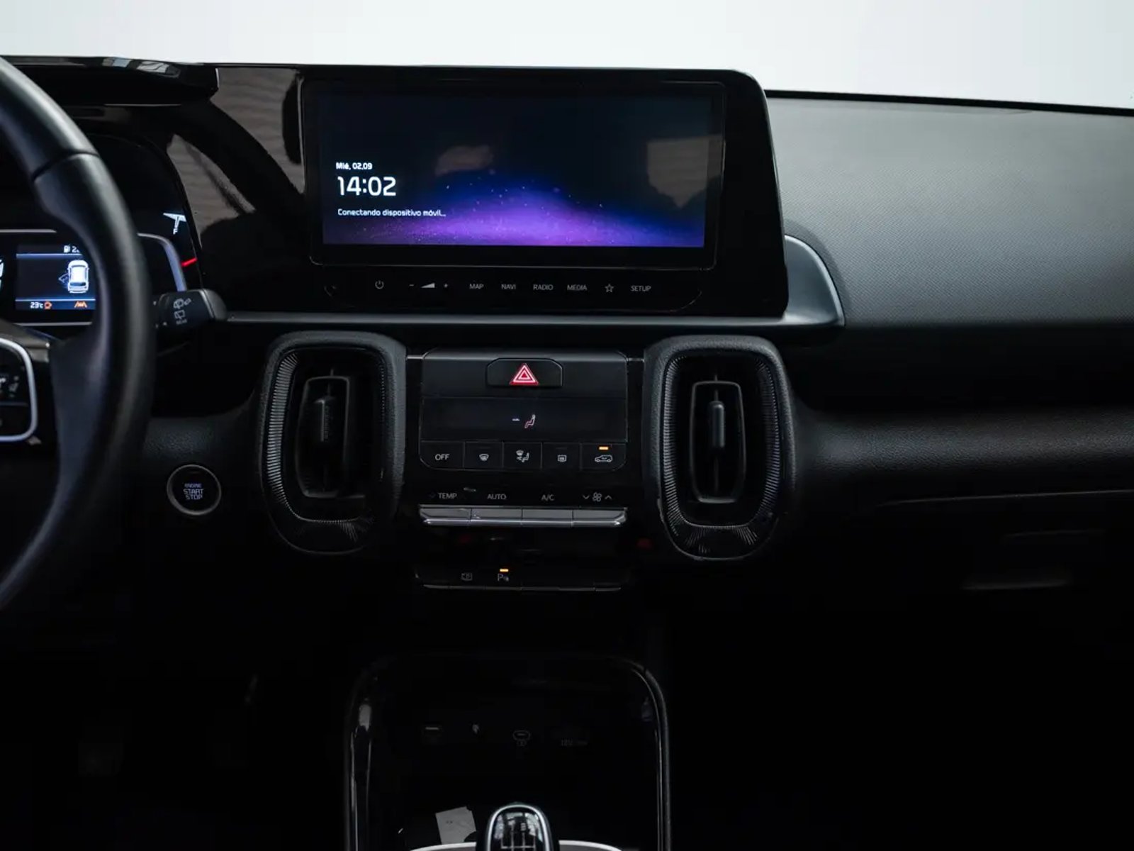Kia SONET 2025 - Imagen 16 de 20