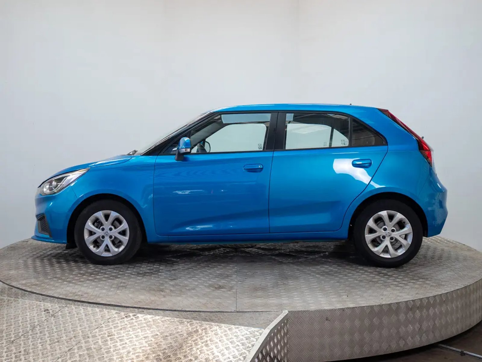 MG 3 2023 - Foto 4 de 19