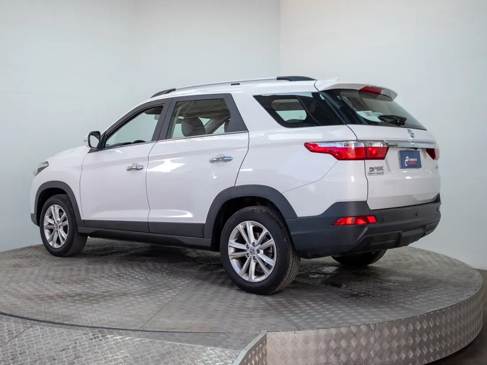 DFSK SUV 560 2022 - Foto 5 de 19