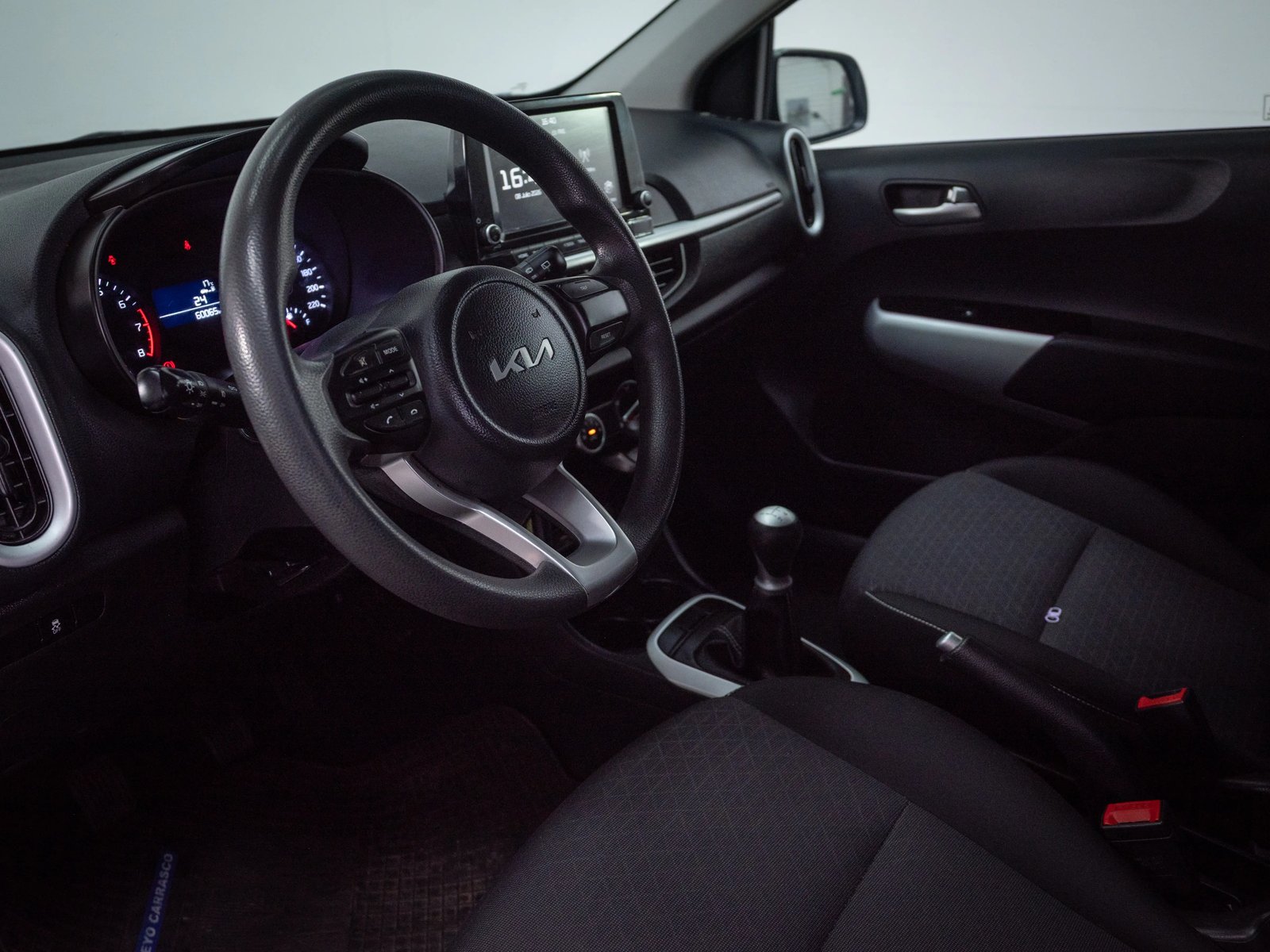 Kia MORNING 2024 - Imagen 11 de 19