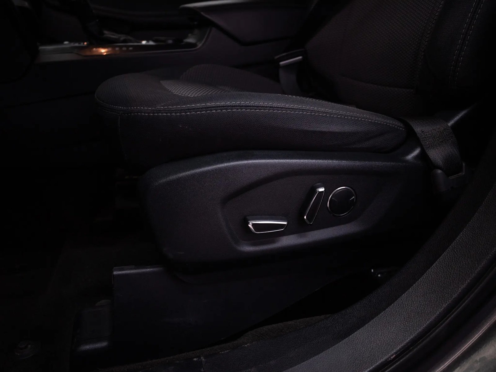 FORD EXPLORER 2019 - Imagen 17 de 18