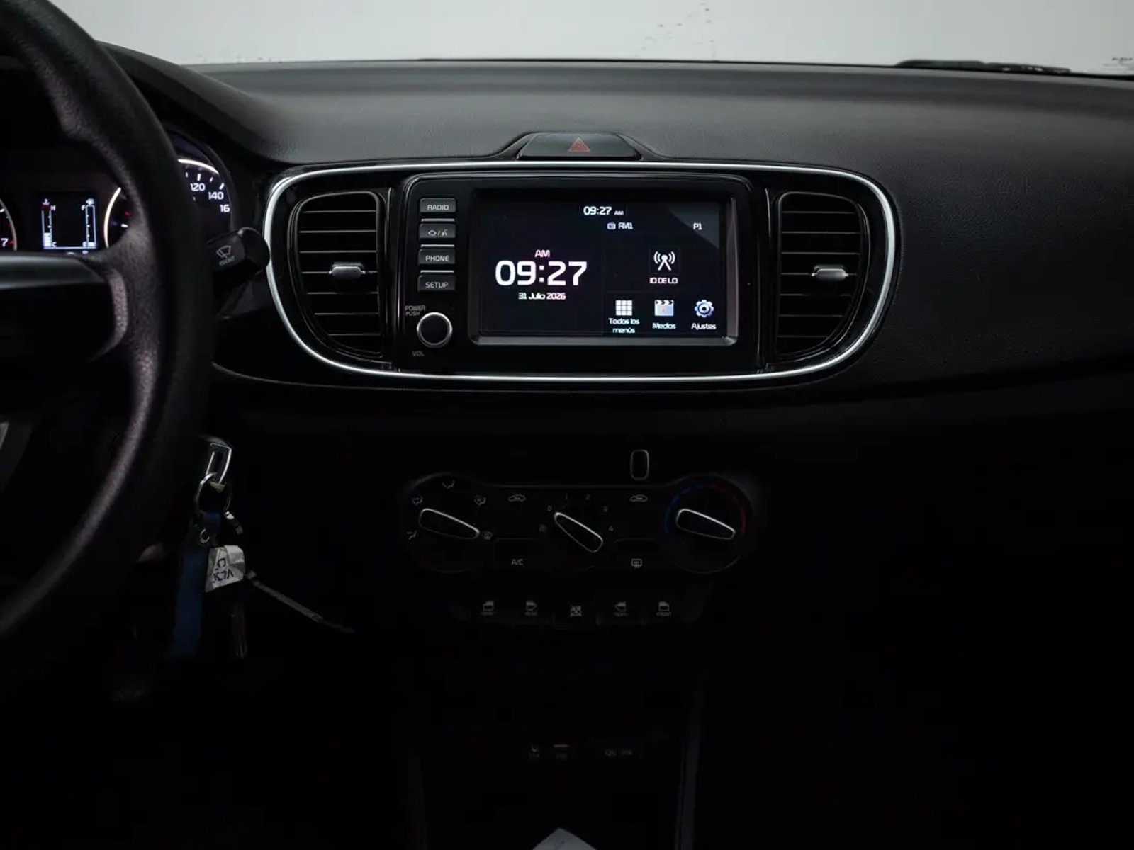 Kia SOLUTO 2026 - Imagen 16 de 20