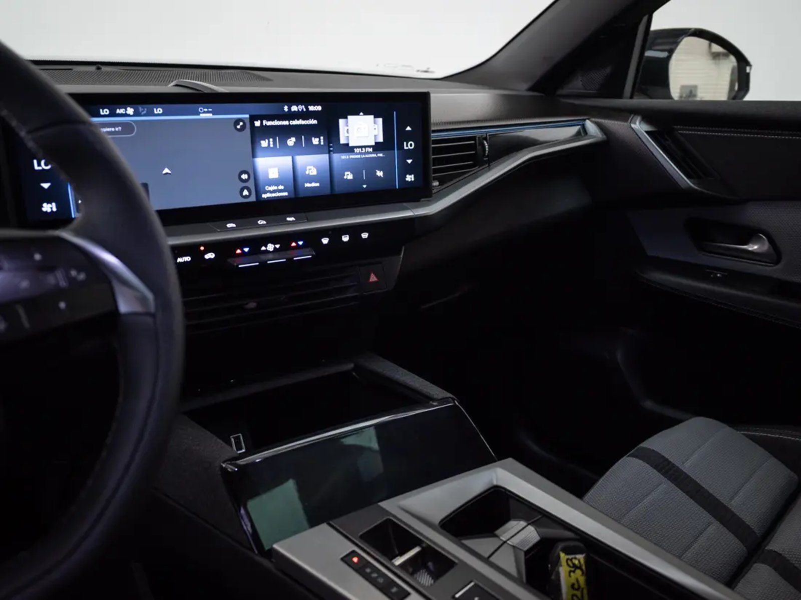 Opel NEW GRANDLAND 2025 - Imagen 12 de 20