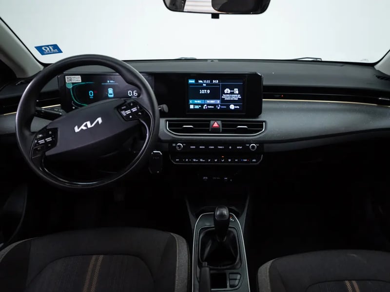 Kia K3 2025 - Imagen 15 de 20