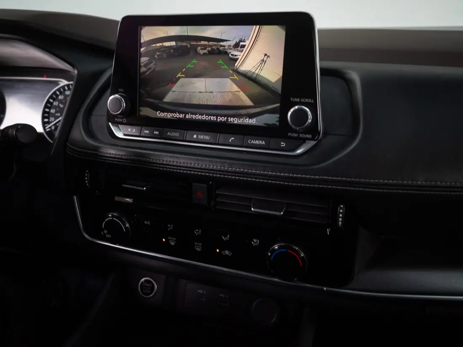 NISSAN X-TRAIL 2024 - Imagen 13 de 20