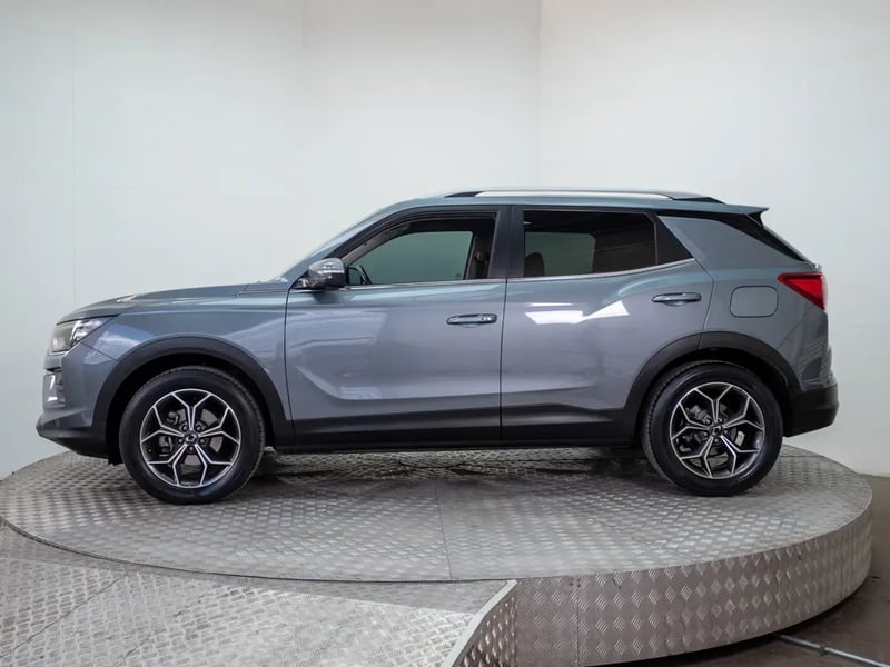 SsangYong KORANDO 2024 - Imagen 4 de 20