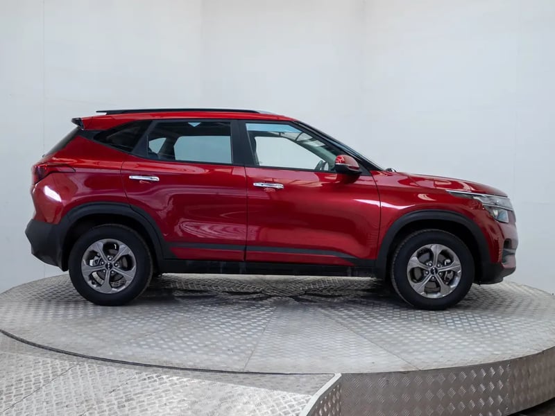 Kia SELTOS 2023 - Imagen 8 de 19