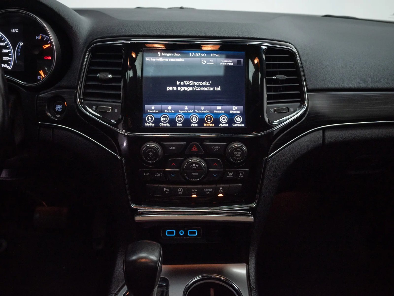 Jeep GRAND CHEROKEE 2021 - Imagen 16 de 18
