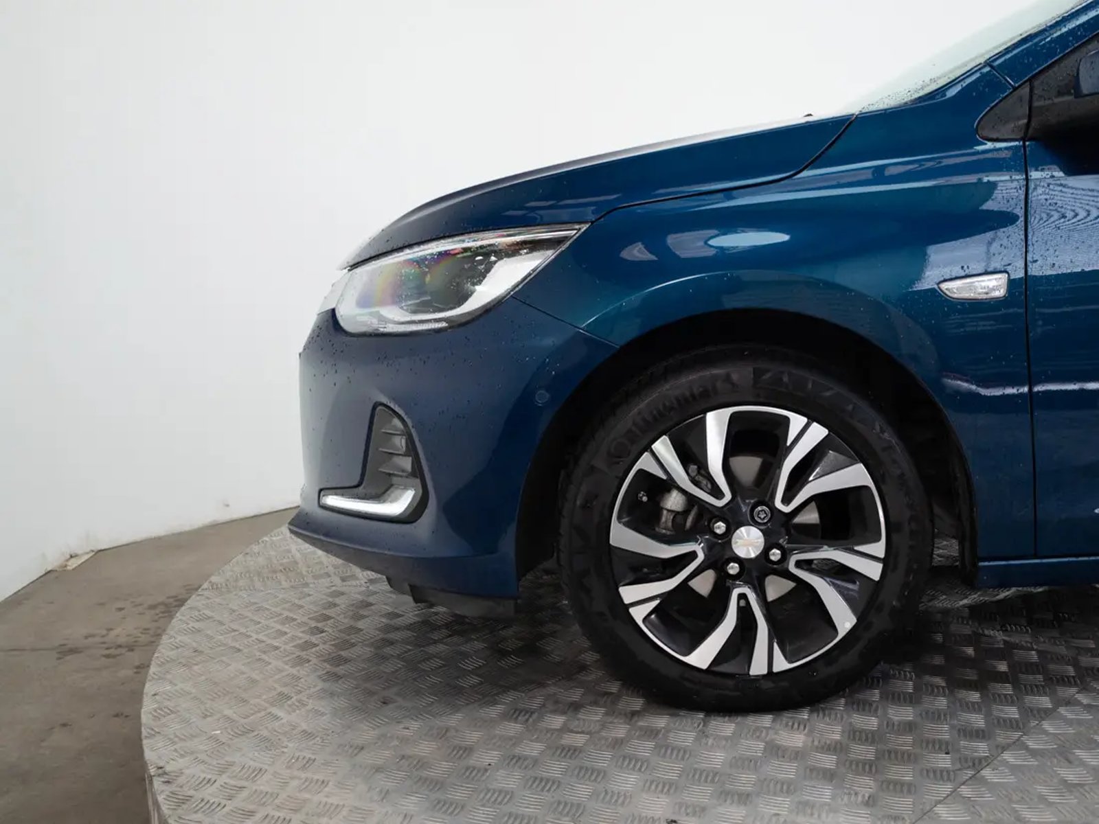 CHEVROLET ONIX 2024 - Imagen 12 de 19