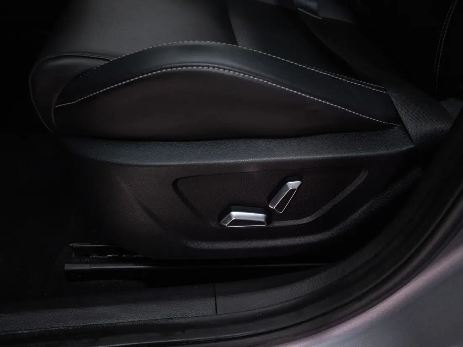 Geely COOLRAY 2023 - Imagen 15 de 20