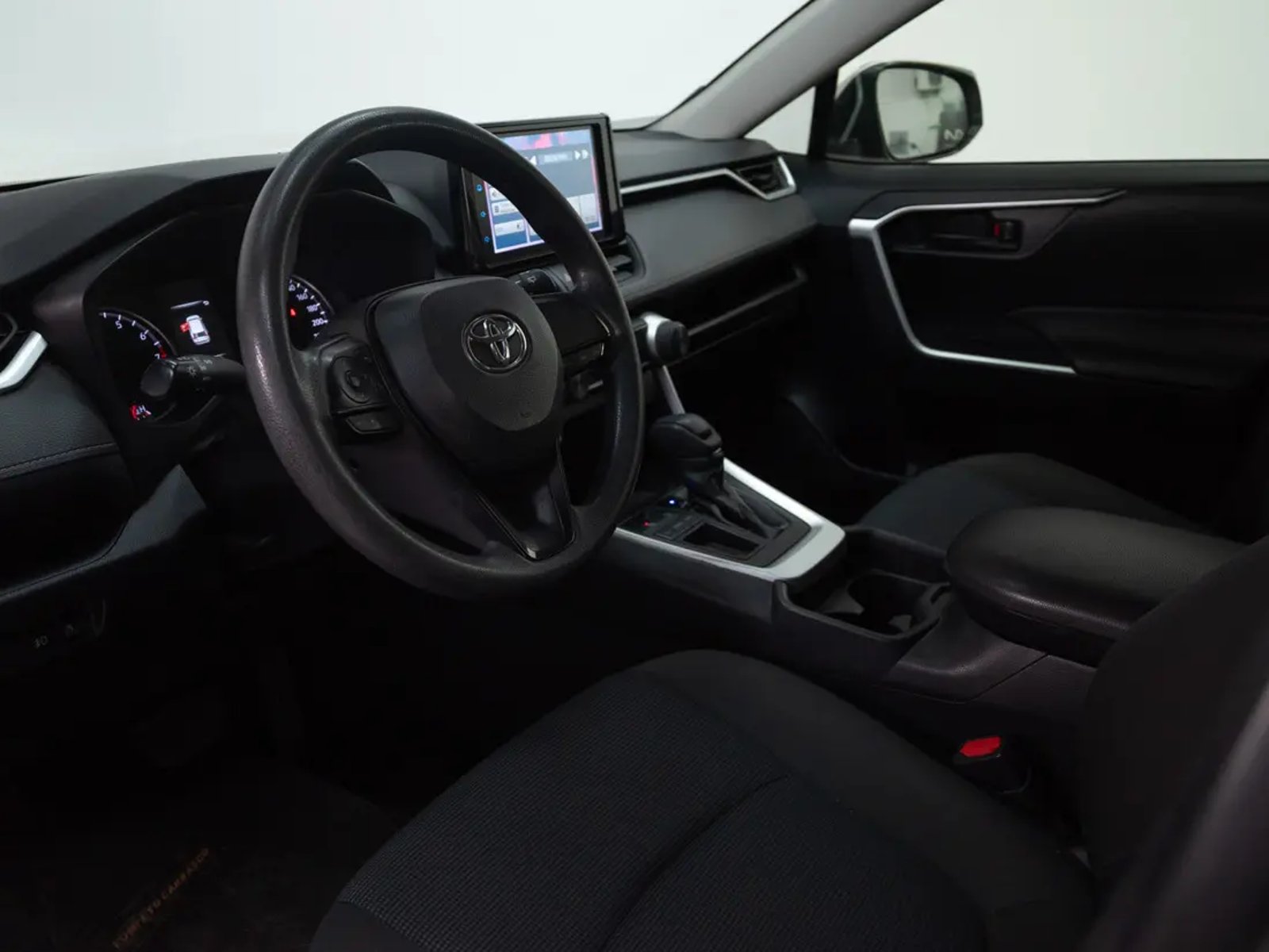 Toyota RAV4 2022 - Imagen 11 de 19