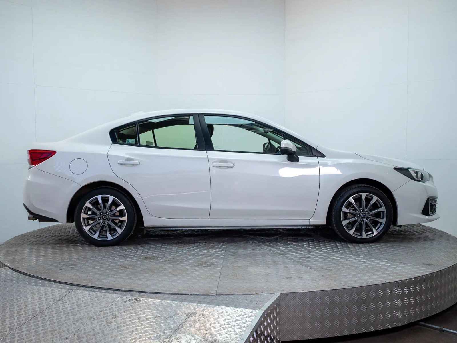 SUBARU IMPREZA 2022 - Imagen 10 de 18