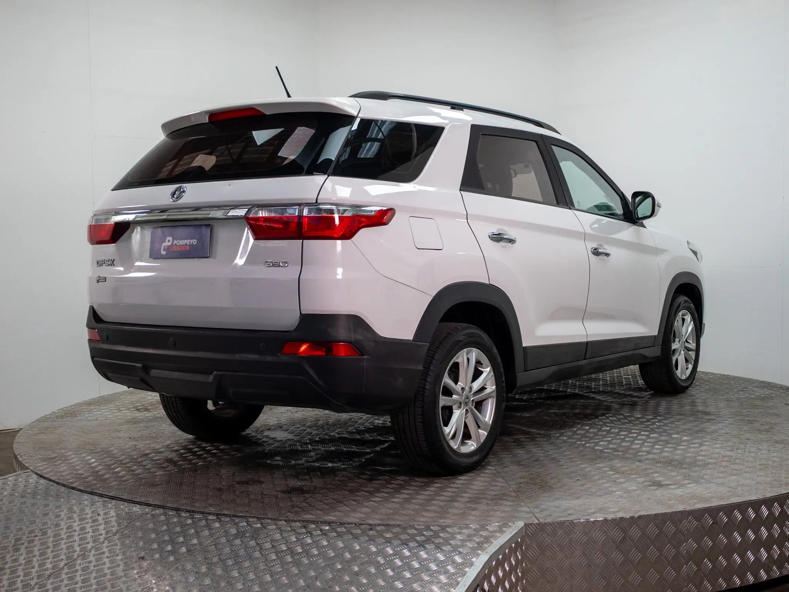 DFSK SUV 560 2022 - Imagen 11 de 16