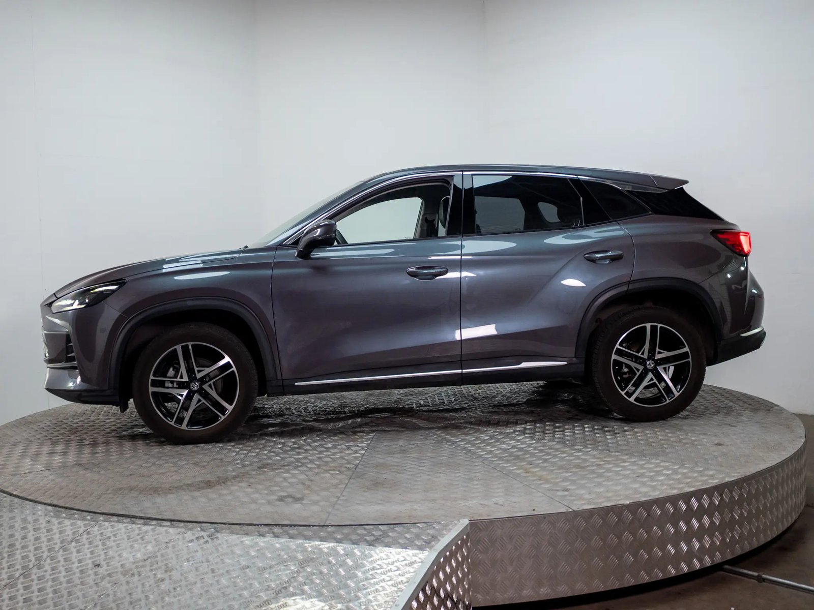 MG ONE 2023 - Foto 4 de 18