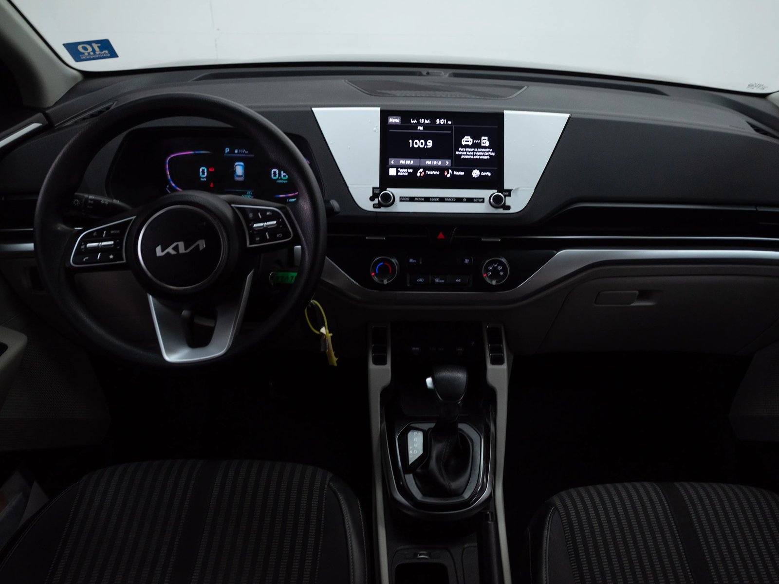 Kia CARENS 2024 - Imagen 14 de 15