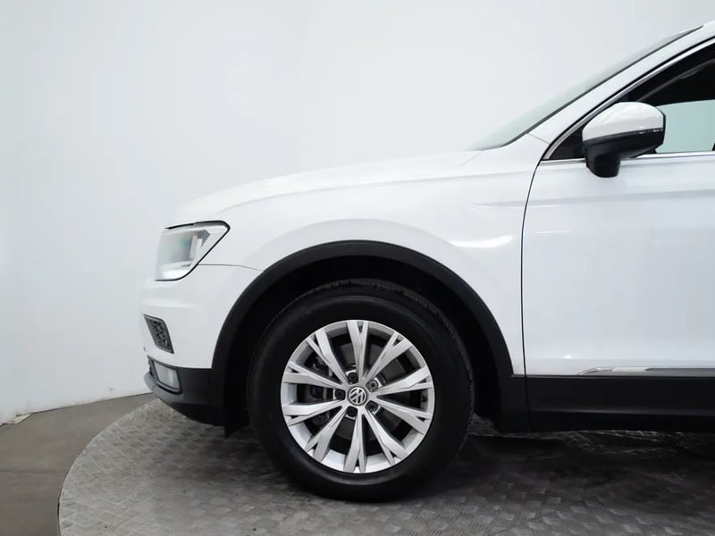 Volkswagen TIGUAN 2018 - Imagen 11 de 20