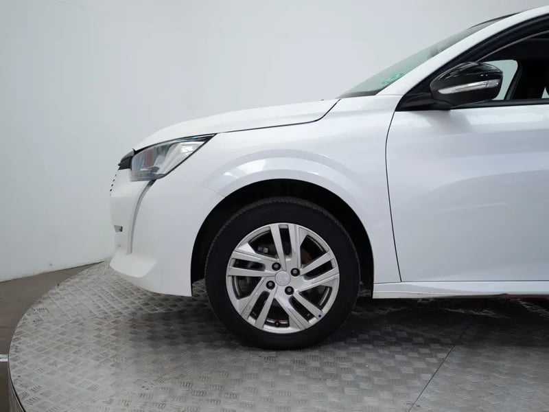 Peugeot 208 2023 - Imagen 17 de 20