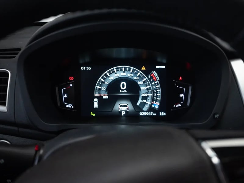 Mitsubishi MONTERO SPORT 2024 - Imagen 13 de 19