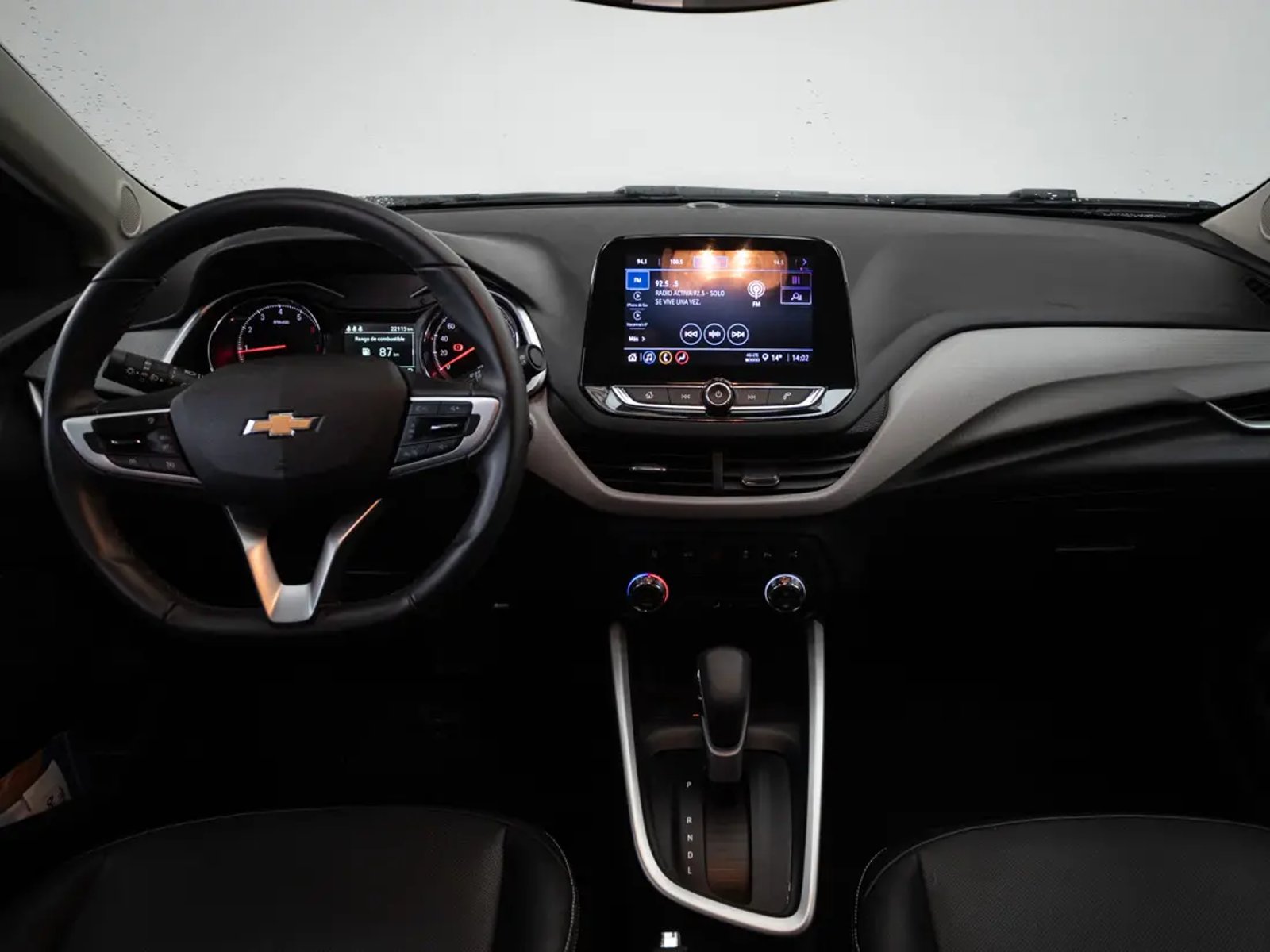 CHEVROLET ONIX 2024 - Imagen 17 de 19