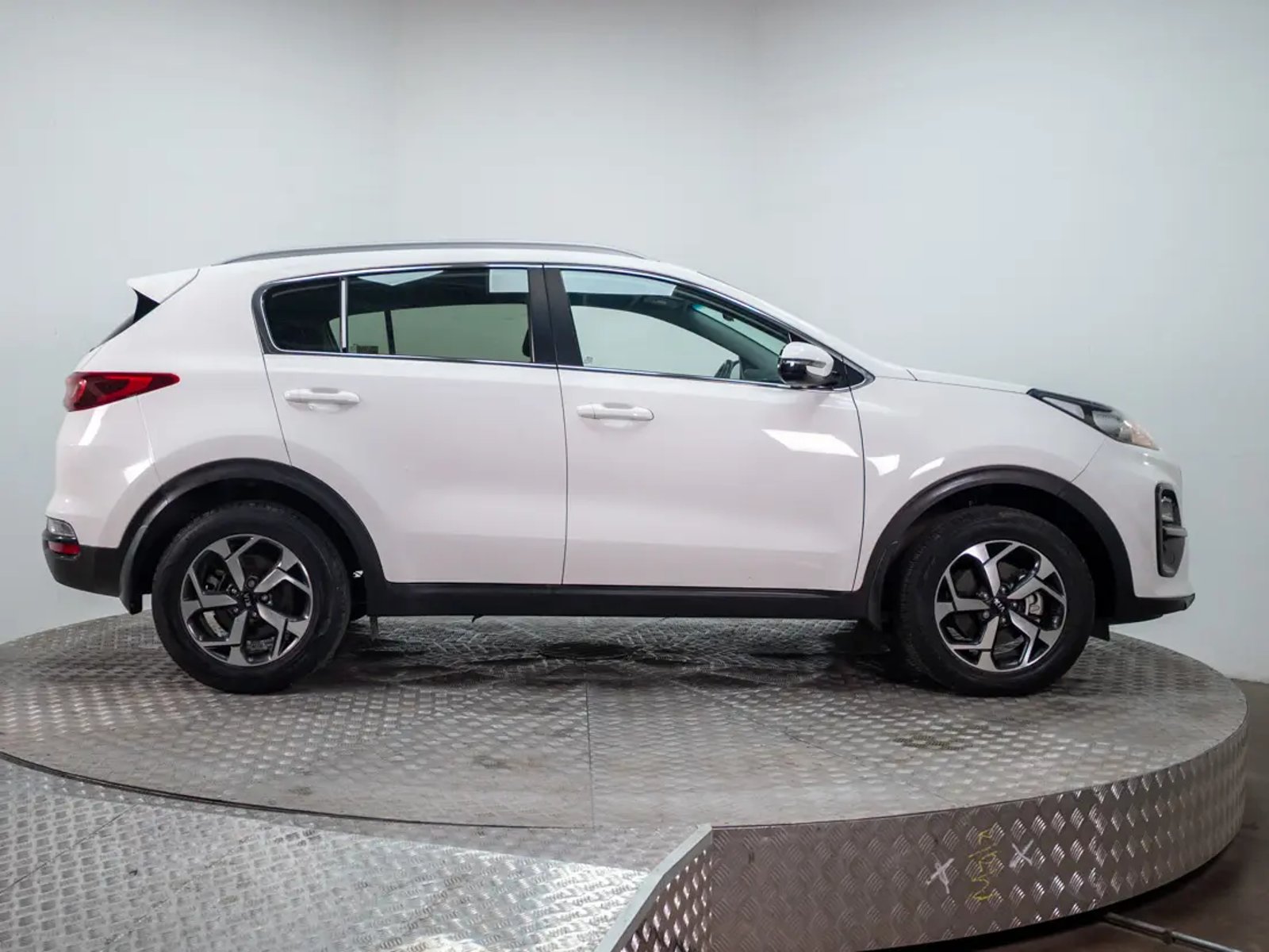 KIA SPORTAGE 2021 - Imagen 9 de 19