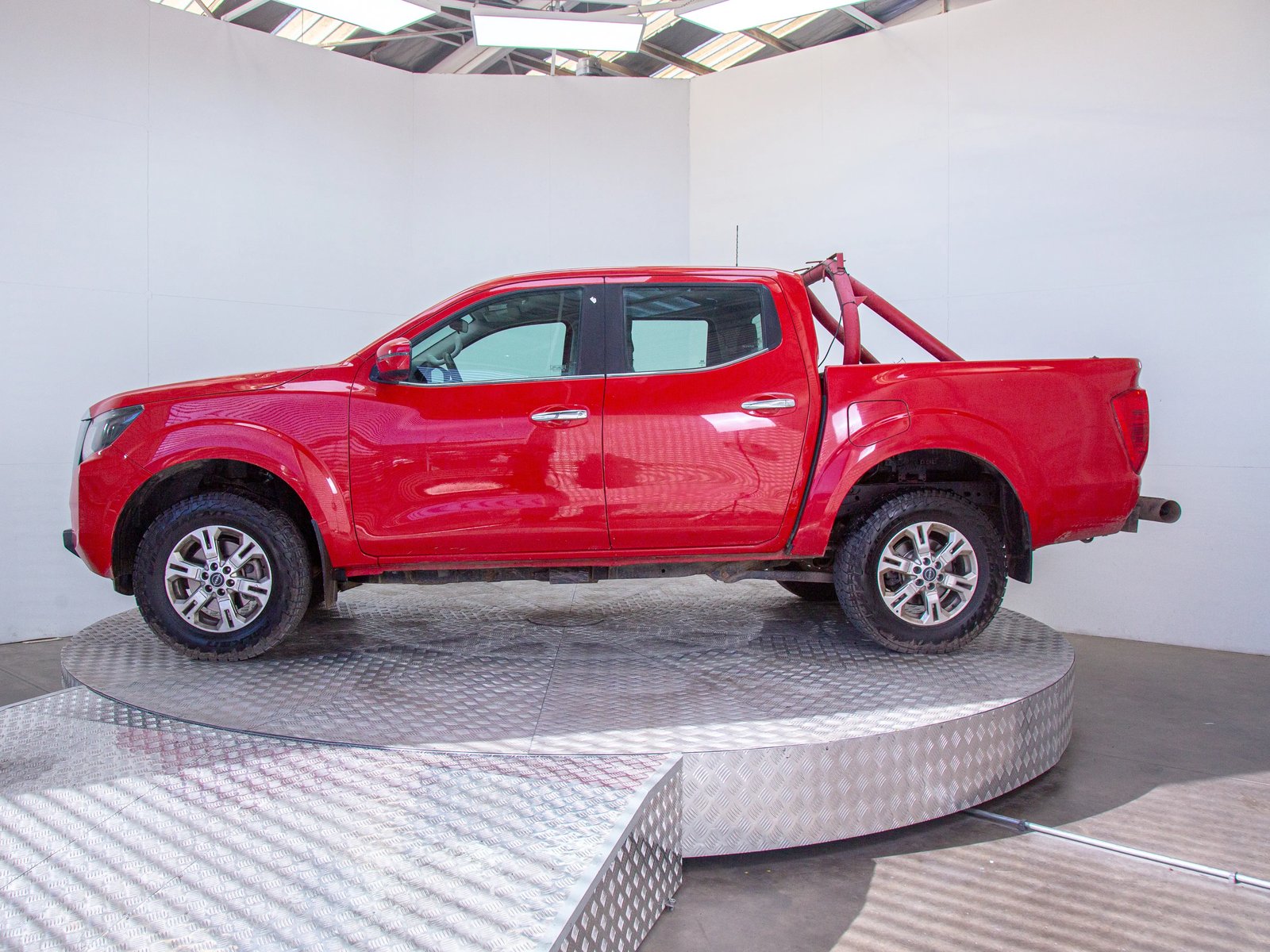 NISSAN NAVARA 2024 - Imagen 4 de 14