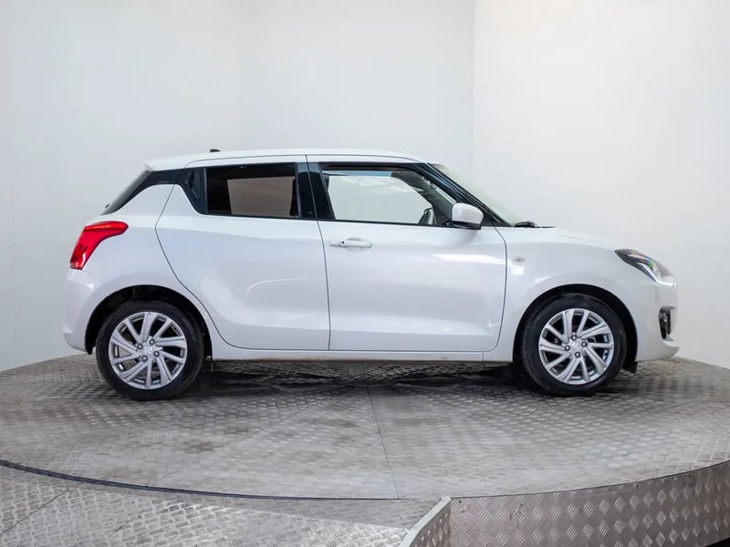 Suzuki SWIFT 2024 - Imagen 8 de 20