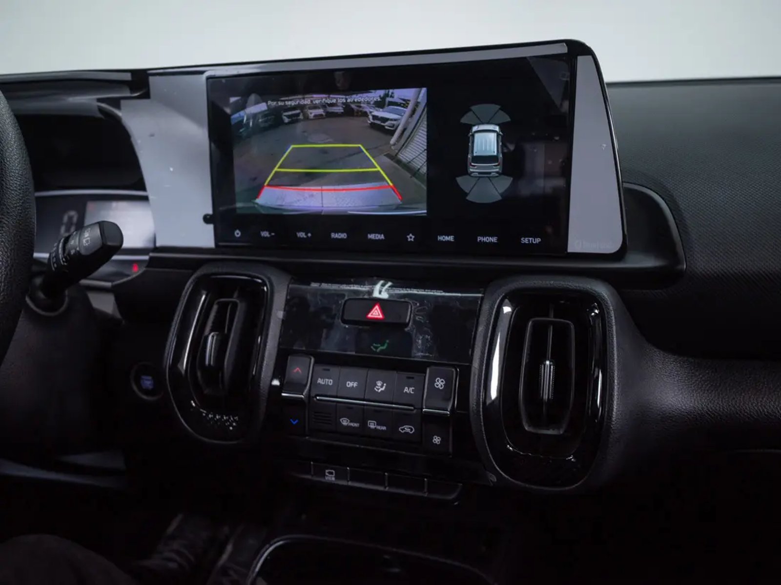 KIA SONET 2023 - Imagen 12 de 17