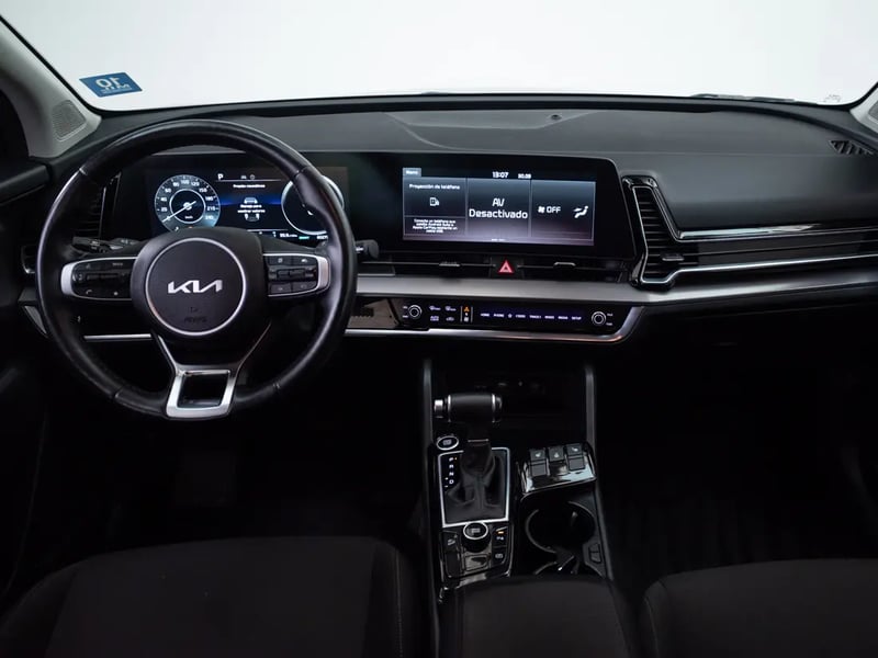 Kia SPORTAGE 2023 - Imagen 15 de 20