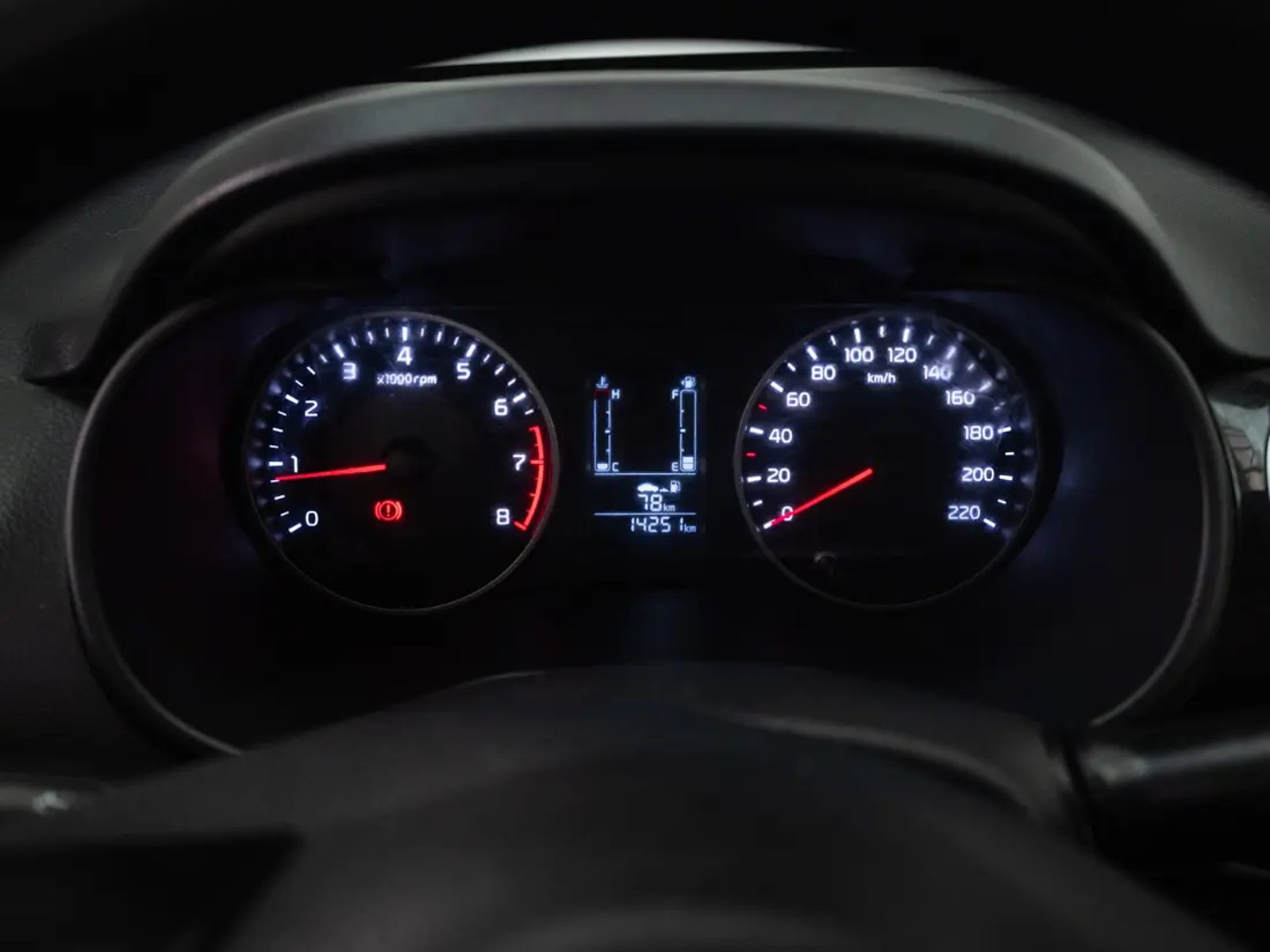 Kia SOLUTO 2025 - Imagen 13 de 20