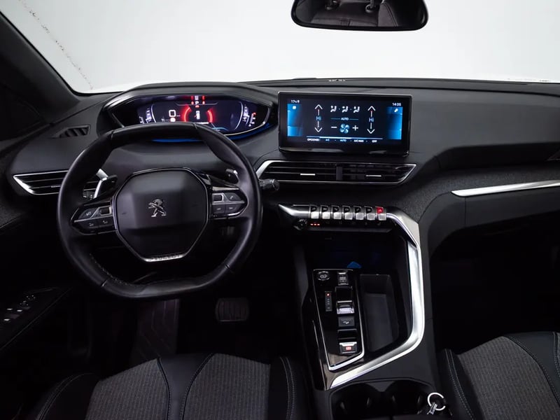 Peugeot 5008 2024 - Imagen 15 de 19