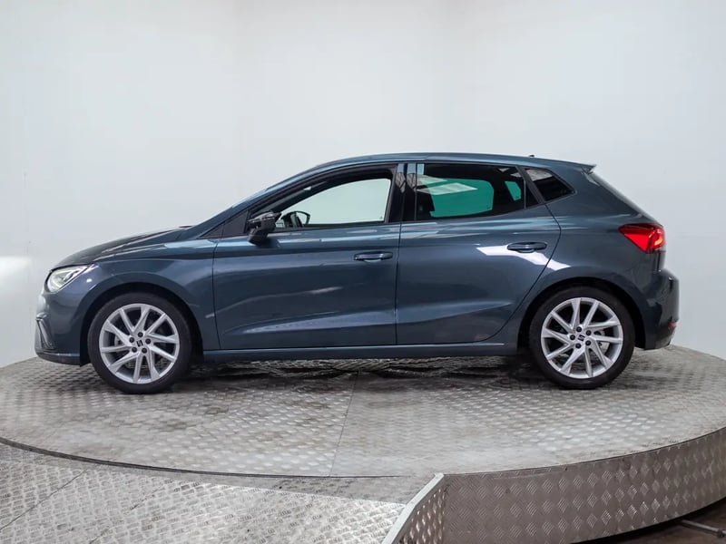 SEAT IBIZA 2023 - Imagen 4 de 20
