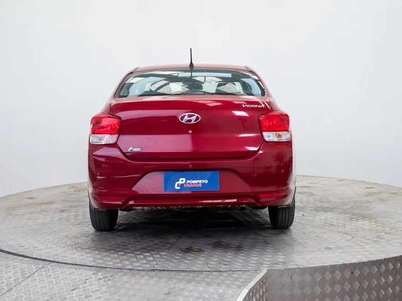 Hyundai VERNA 2021 - Imagen 6 de 20