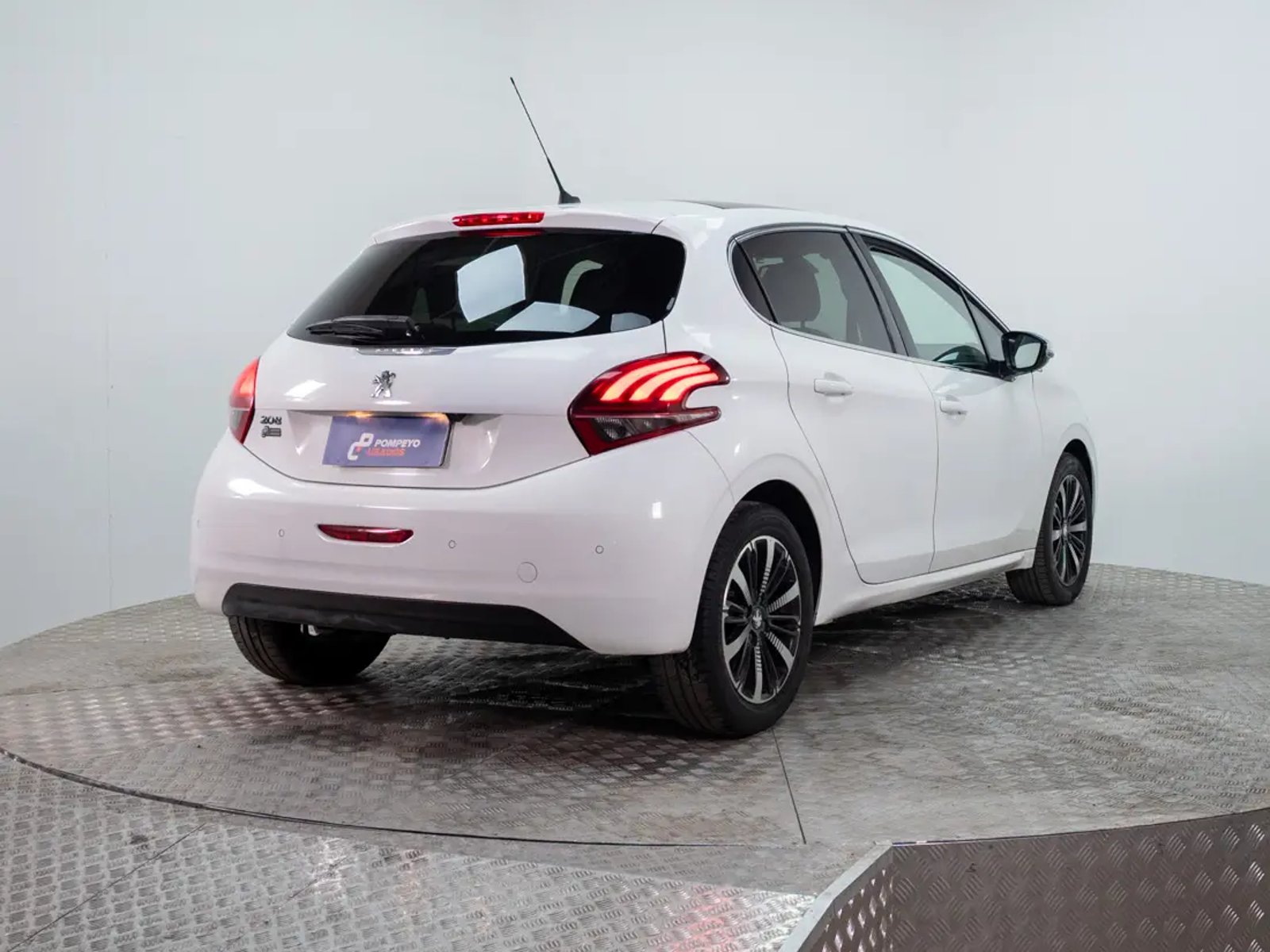 Peugeot 208 2019 - Imagen 7 de 20