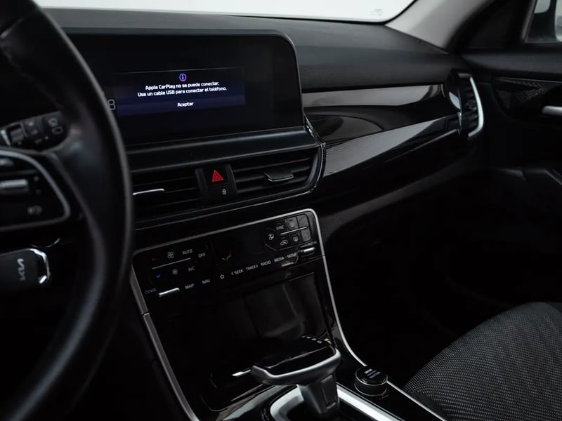 Kia SELTOS 2024 - Imagen 12 de 18