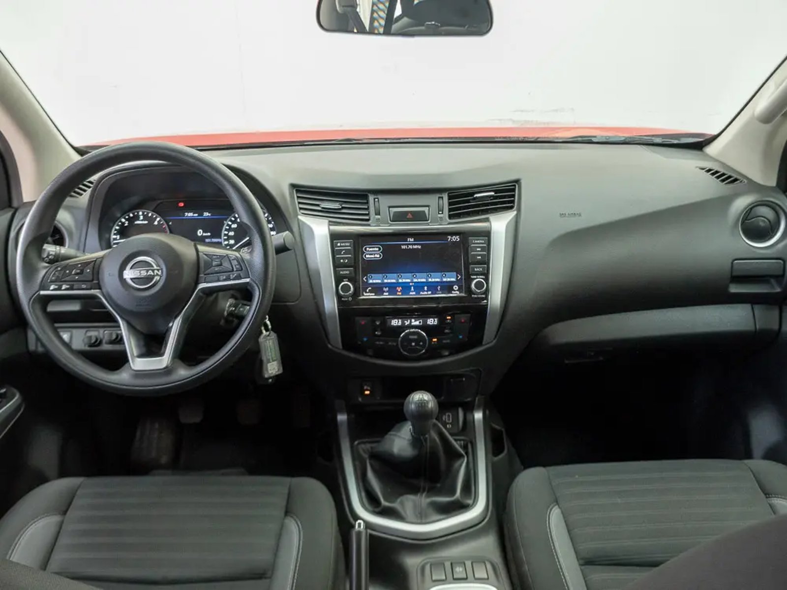 Nissan NAVARA 2024 - Imagen 11 de 16