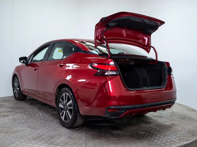 Nissan VERSA 2023 - Imagen 11 de 20