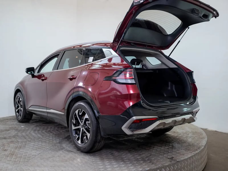 Kia SPORTAGE 2023 - Imagen 10 de 20