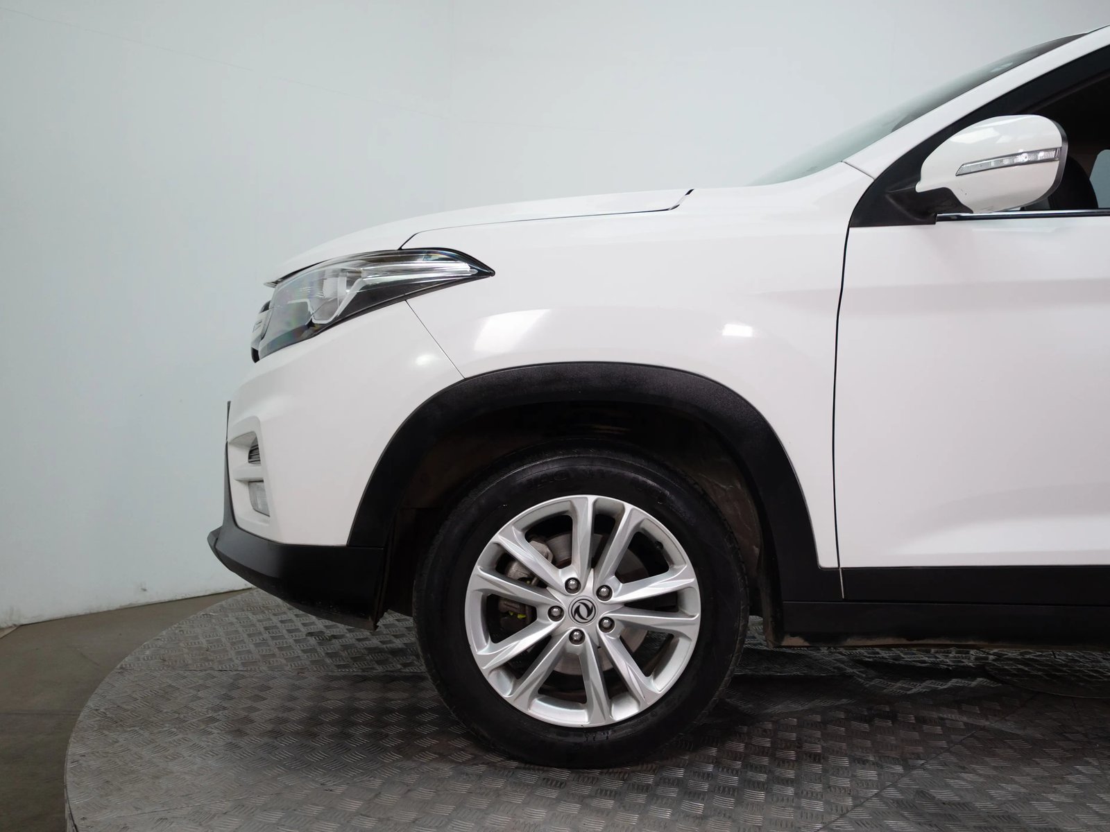 DFSK SUV 560 2024 - Imagen 16 de 18