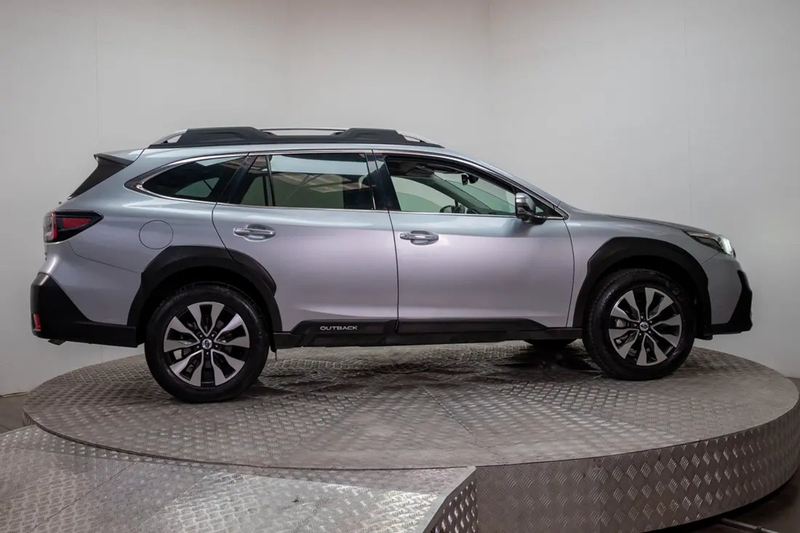 SUBARU OUTBACK 2025 - Imagen 15 de 20