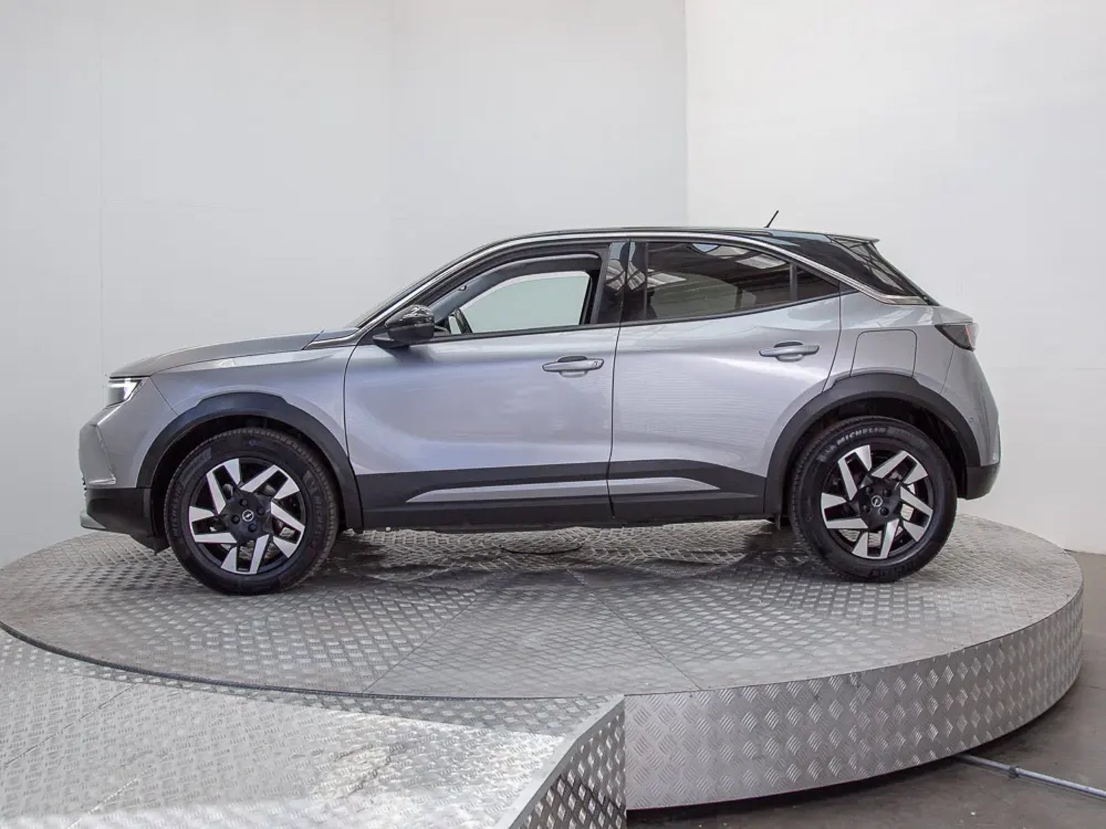 Opel MOKKA 2022 - Foto 5 de 15