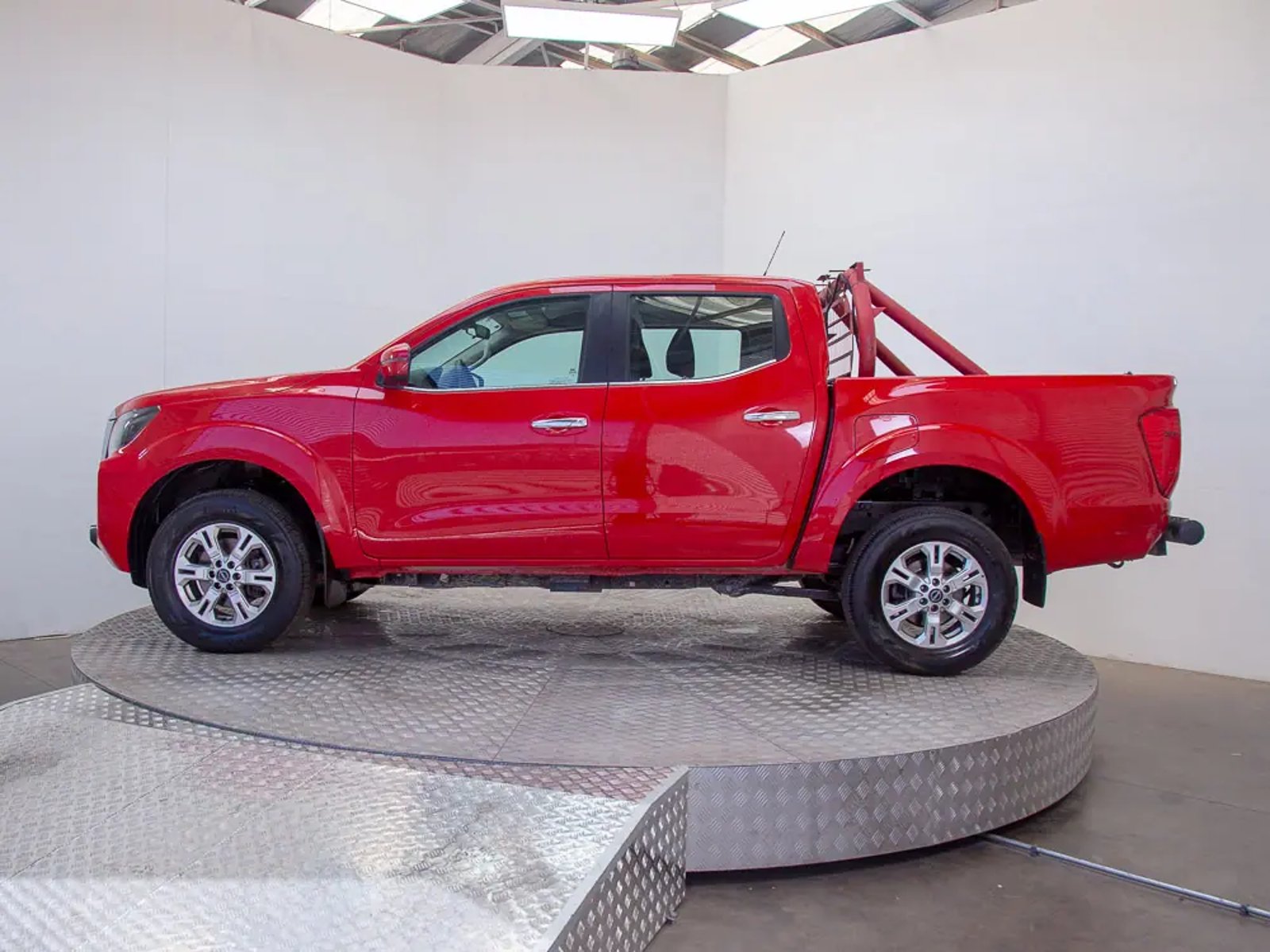 NISSAN NAVARA 2024 - Imagen 3 de 17