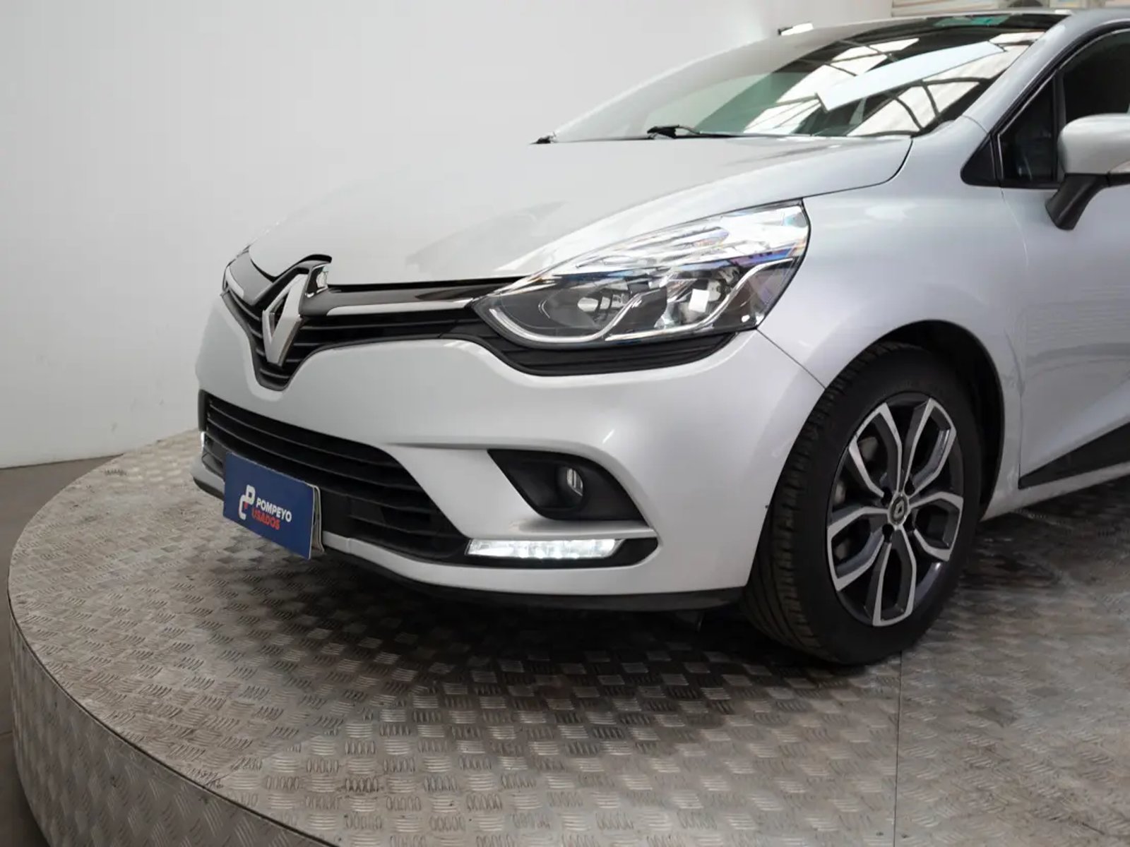 Renault CLIO 2018 - Imagen 17 de 20