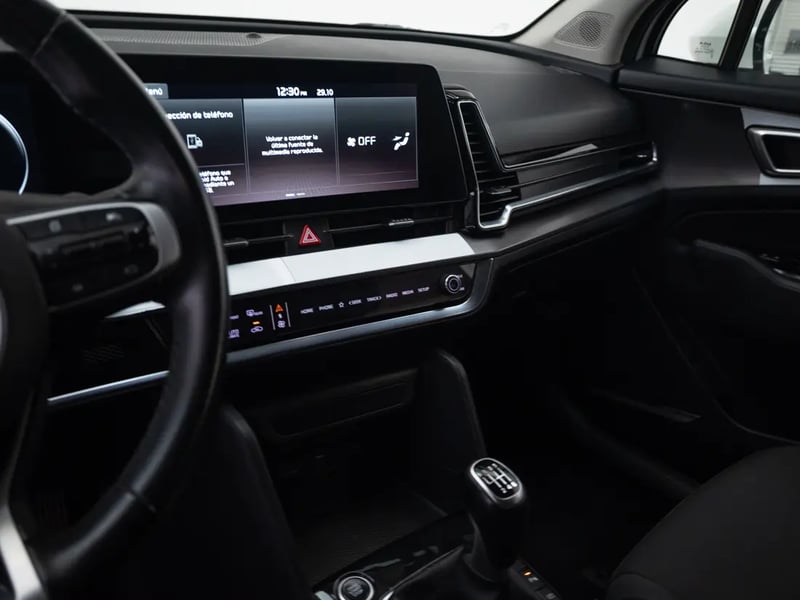 Kia SPORTAGE 2023 - Imagen 12 de 20