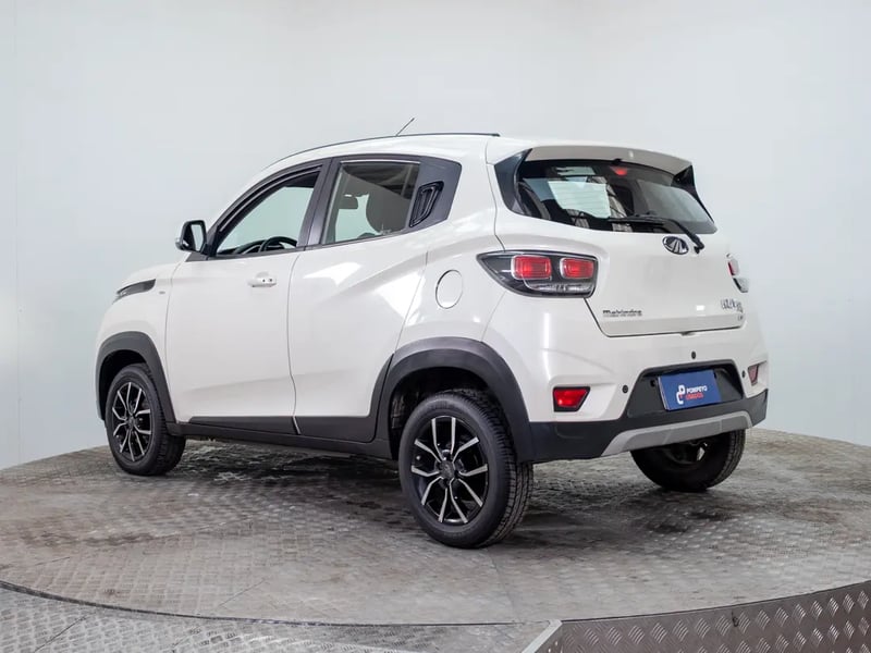 Mahindra KUV100 2021 - Imagen 5 de 18