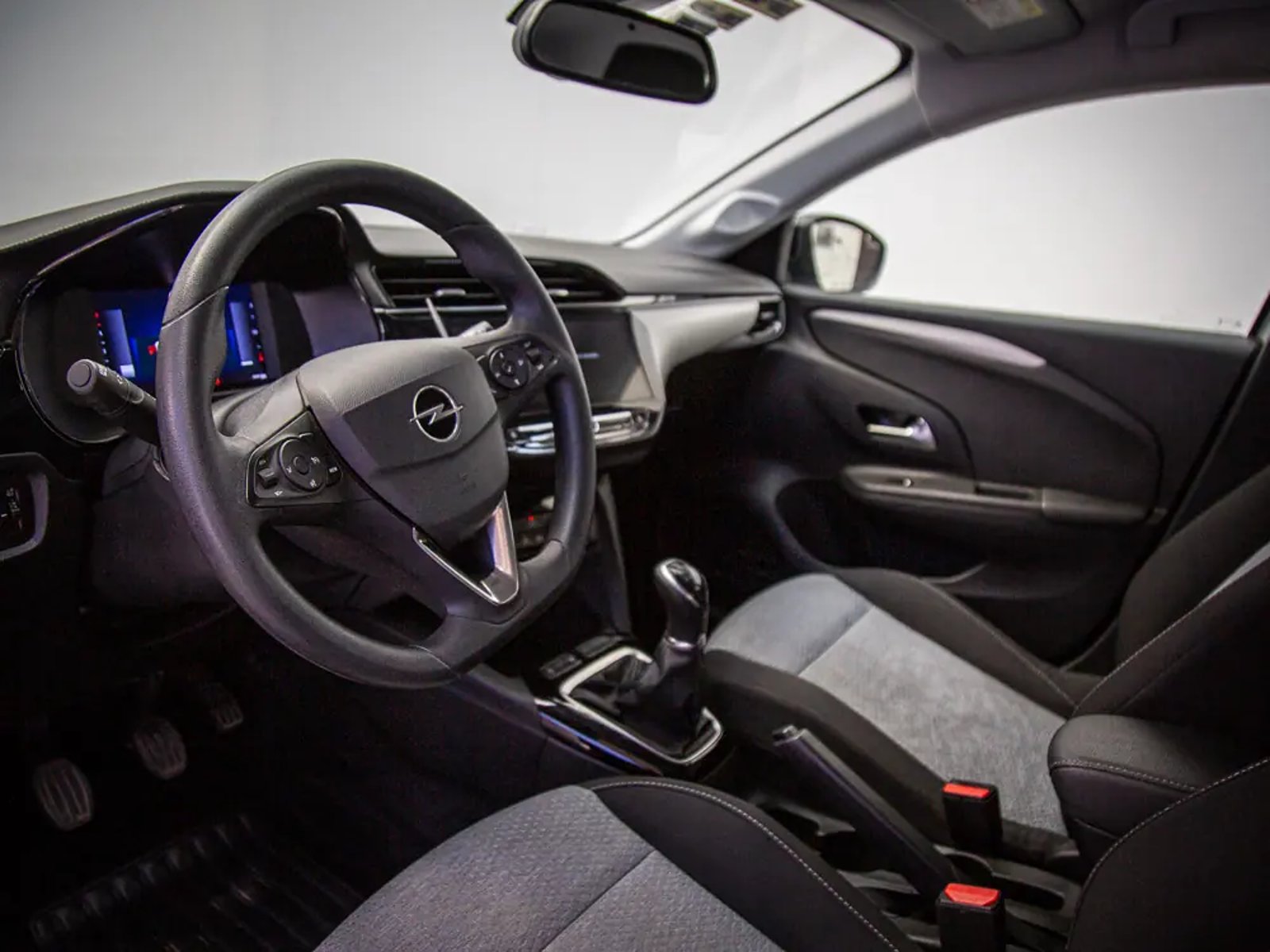 OPEL CORSA 2024 - Imagen 17 de 18