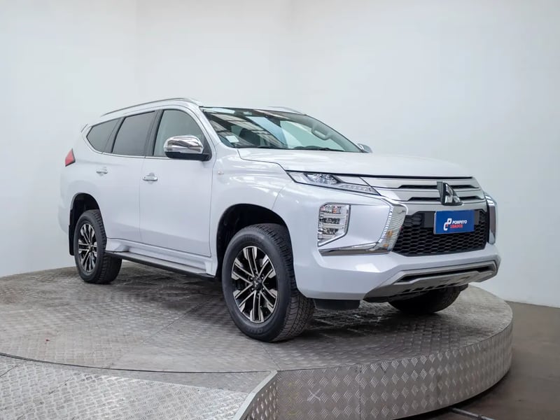 Mitsubishi MONTERO SPORT 2024 - Imagen 9 de 19