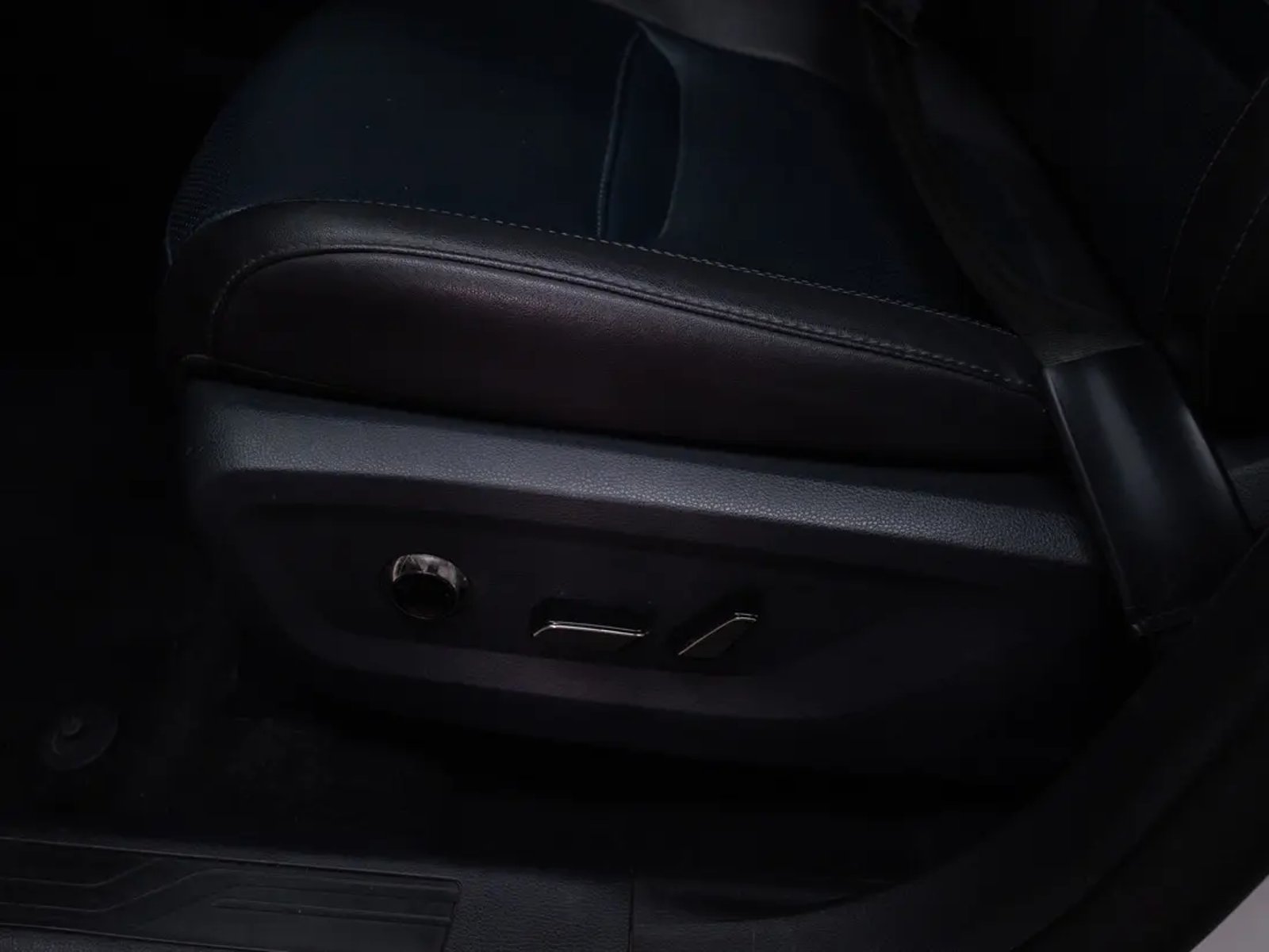 Ford TERRITORY 2024 - Imagen 18 de 20